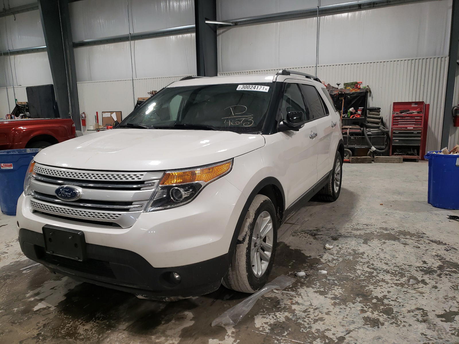 Photo 2 from auction – 2013 FORD EXPLORER X with VIN 1FM5K8D89DGC44673