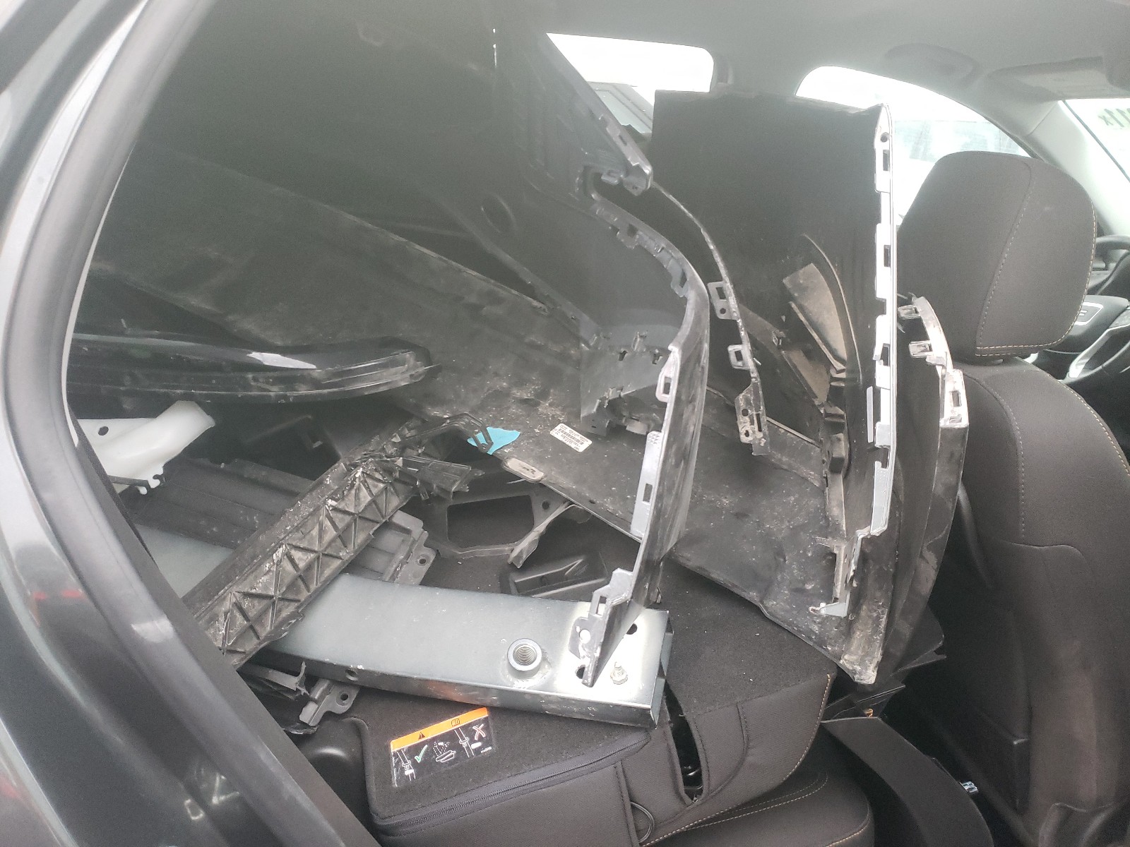 Photo 6 from auction – 2020 GMC TERRAIN SL with VIN 3GKALMEV7LL272130