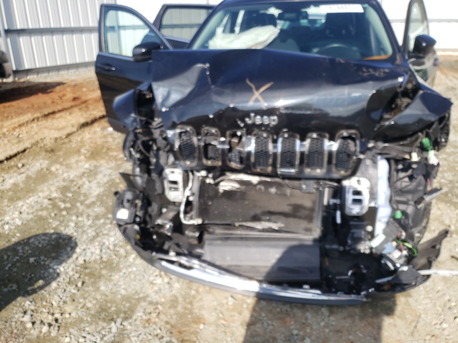 Photo 9 from auction – 2016 JEEP CHEROKEE L with VIN 1C4PJLDS9GW273888