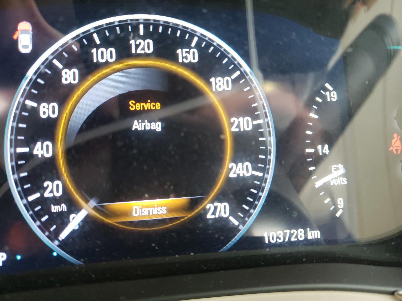 Photo 8 from auction – 2016 BUICK LACROSSE with VIN 1G4GC5G34GF259063