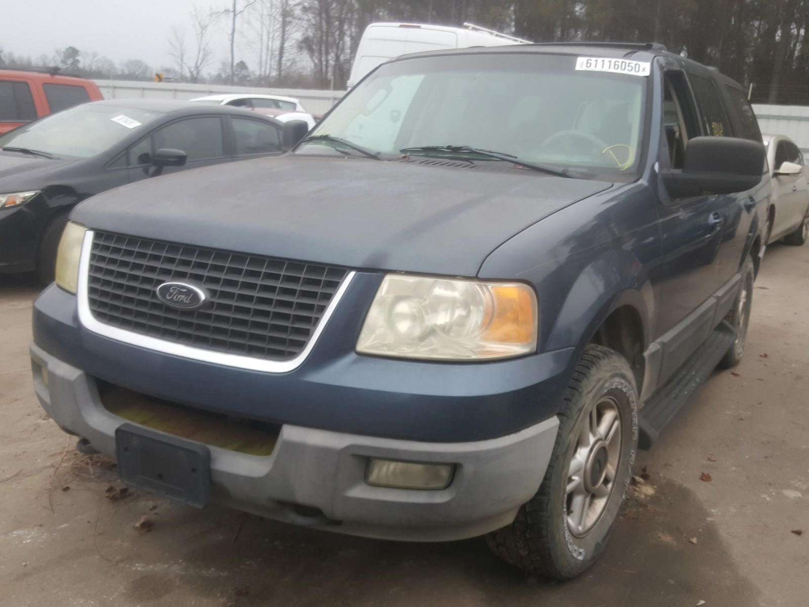 Photo 2 from auction – 2003 FORD EXPEDITION with VIN 1FMPU16L43LA12127