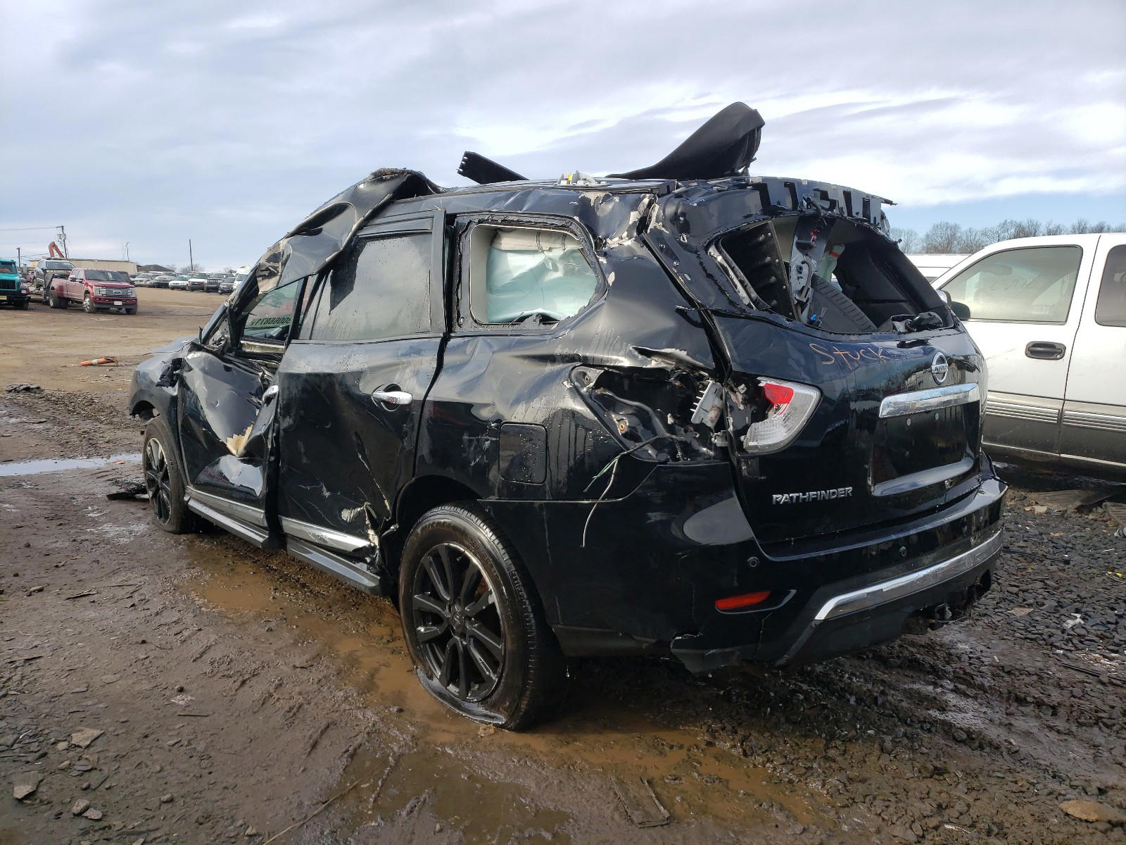 Photo 3 from auction – 2013 NISSAN PATHFINDER with VIN 5N1AR2MM7DC613199
