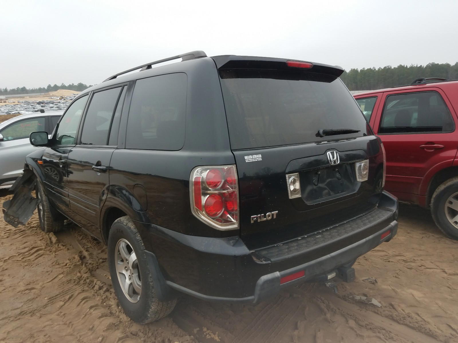 Photo 3 from auction – 2006 HONDA PILOT EX with VIN 5FNYF28406B006251