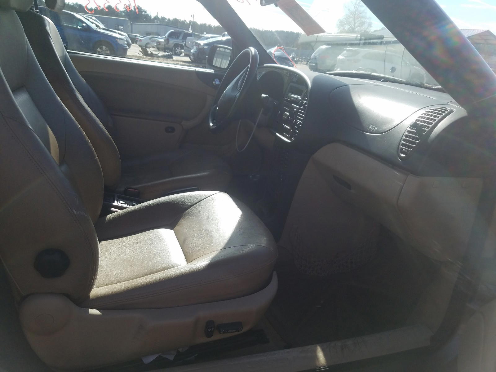 Photo 5 from auction – 2003 SAAB 9-3 SE with VIN YS3DF78K737005733