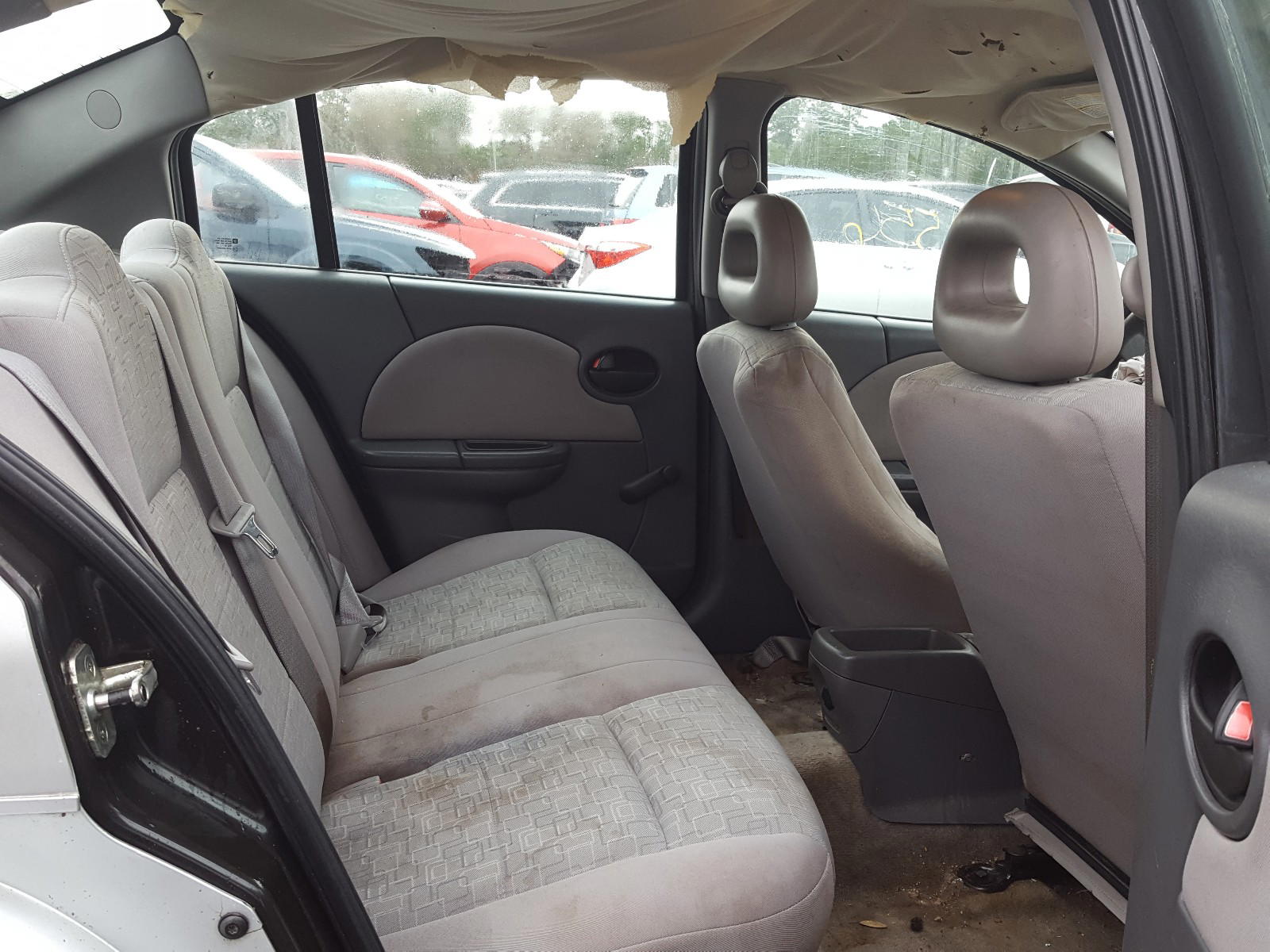 Photo 6 from auction – 2005 SATURN ION LEVEL with VIN 1G8AG52F85Z163183
