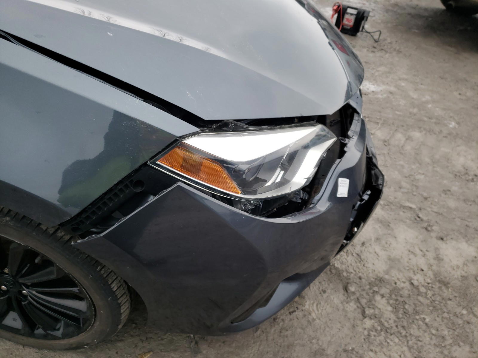 Photo 9 from auction – 2015 TOYOTA COROLLA L with VIN 2T1BURHEXFC268845