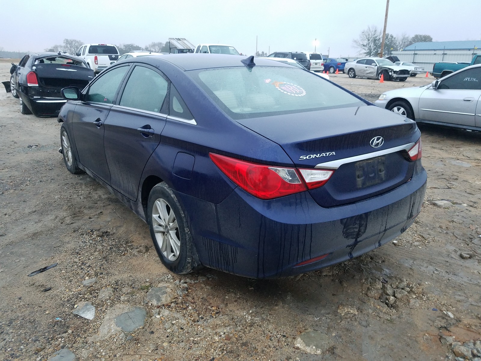 Photo 3 from auction – 2011 HYUNDAI SONATA GLS with VIN 5NPEB4AC4BH123581