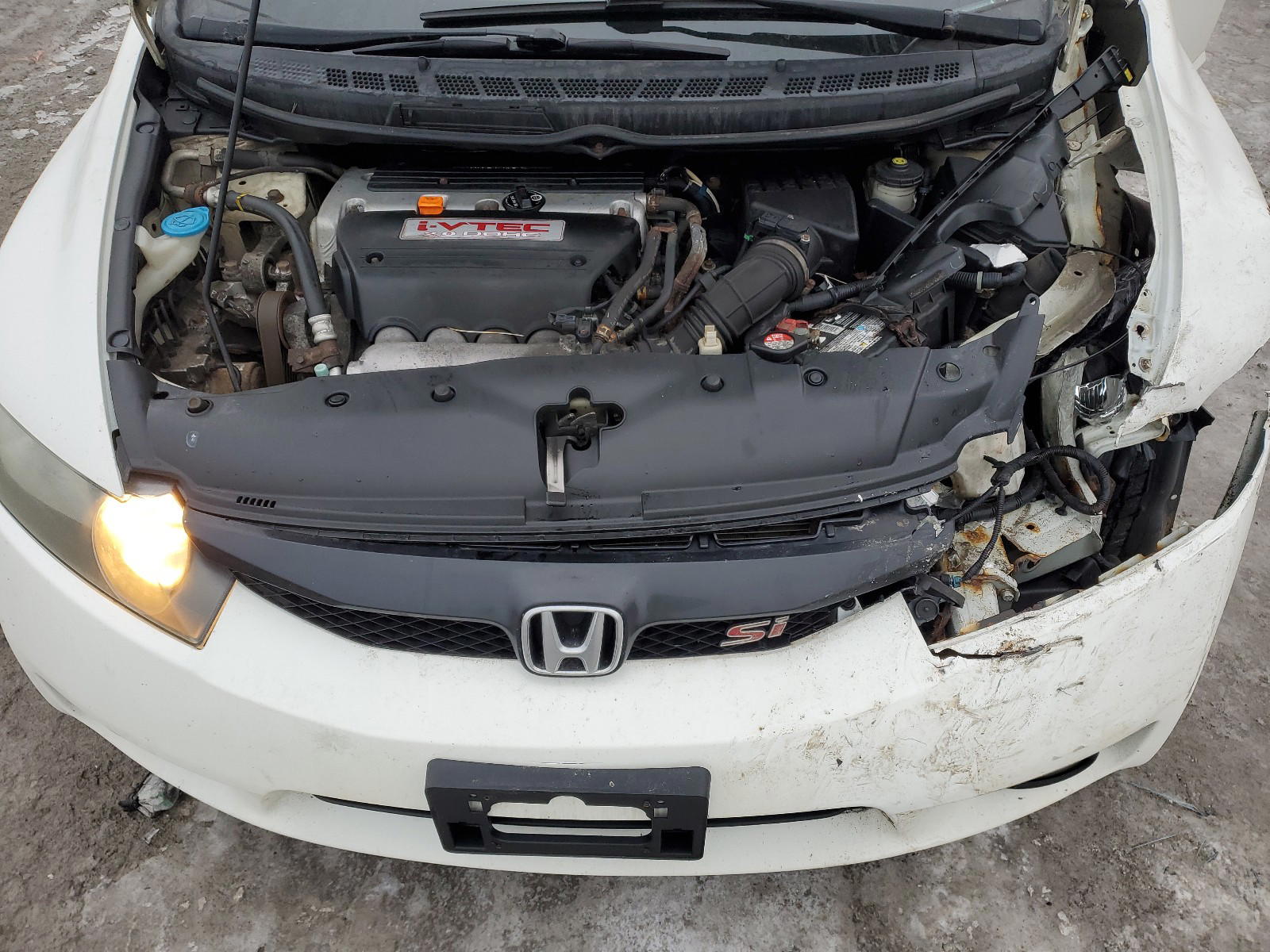 Photo 7 from auction – 2010 HONDA CIVIC SI with VIN 2HGFA5E52AH200076