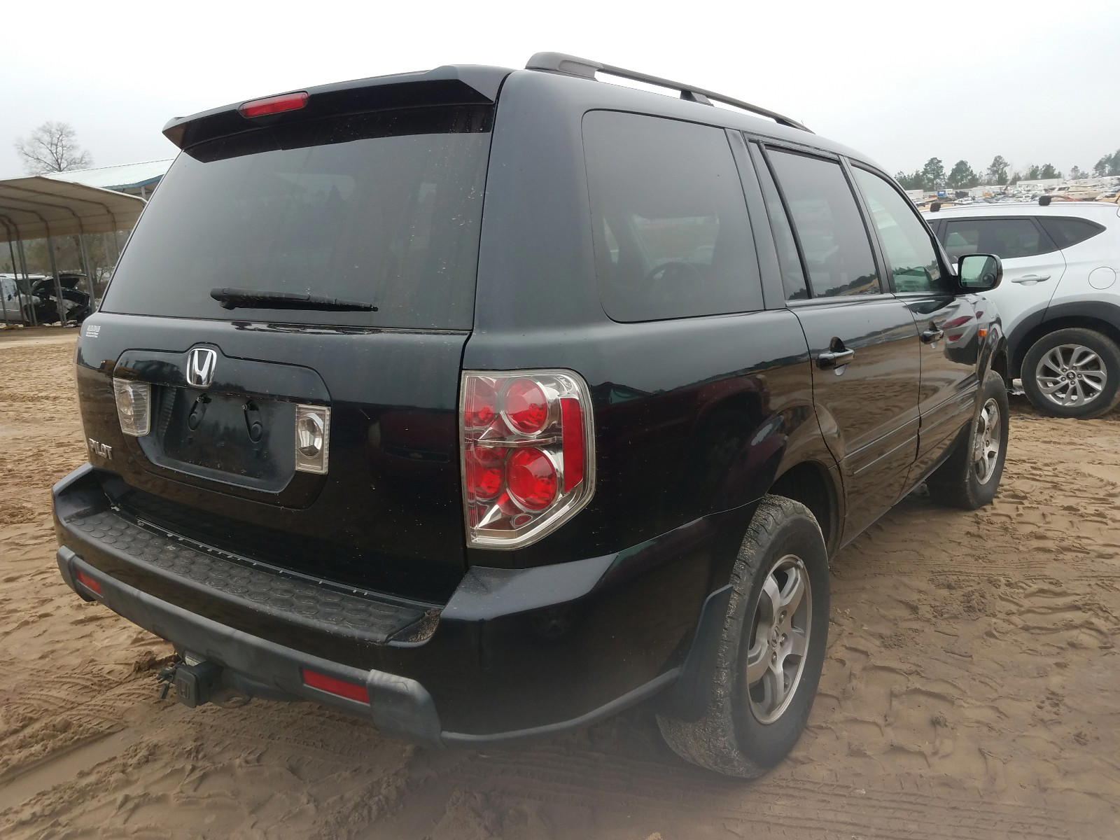 Photo 4 from auction – 2006 HONDA PILOT EX with VIN 5FNYF28406B006251