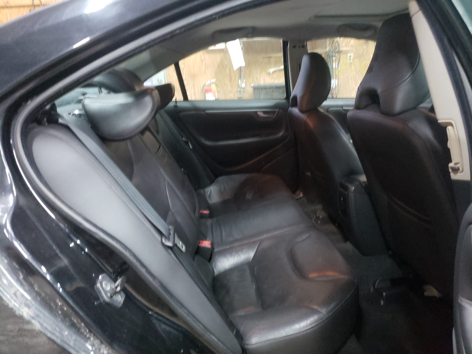 Photo 6 from auction – 2006 VOLVO S60 2.5T with VIN YV1RH592762552622