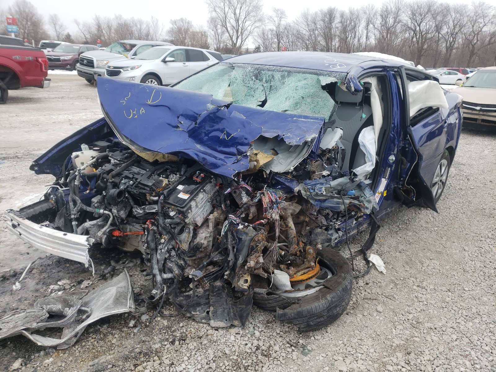 Photo 2 from auction – 2018 TOYOTA PRIUS with VIN JTDKARFU0J3067122
