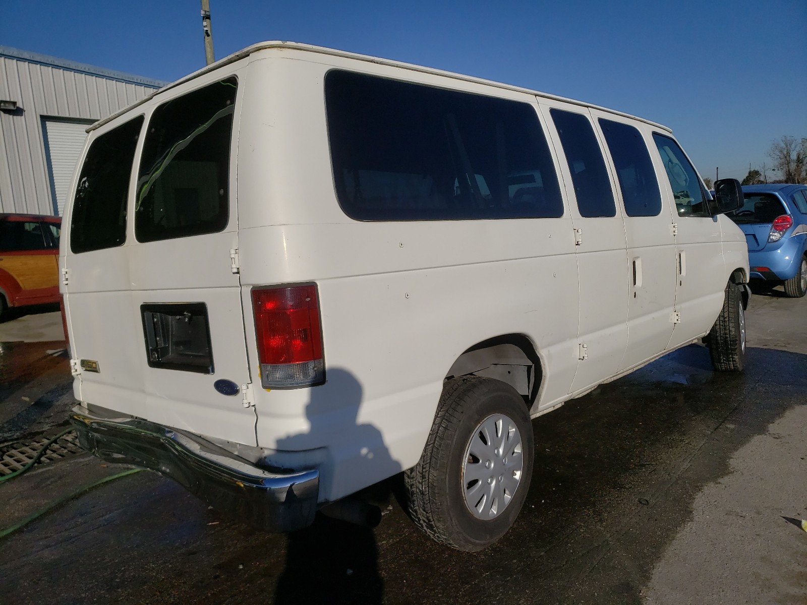 Zdjęcie 4 z aukcji – 2007 FORD ECONOLINE z VIN 1FMNE11LX7DA75499
