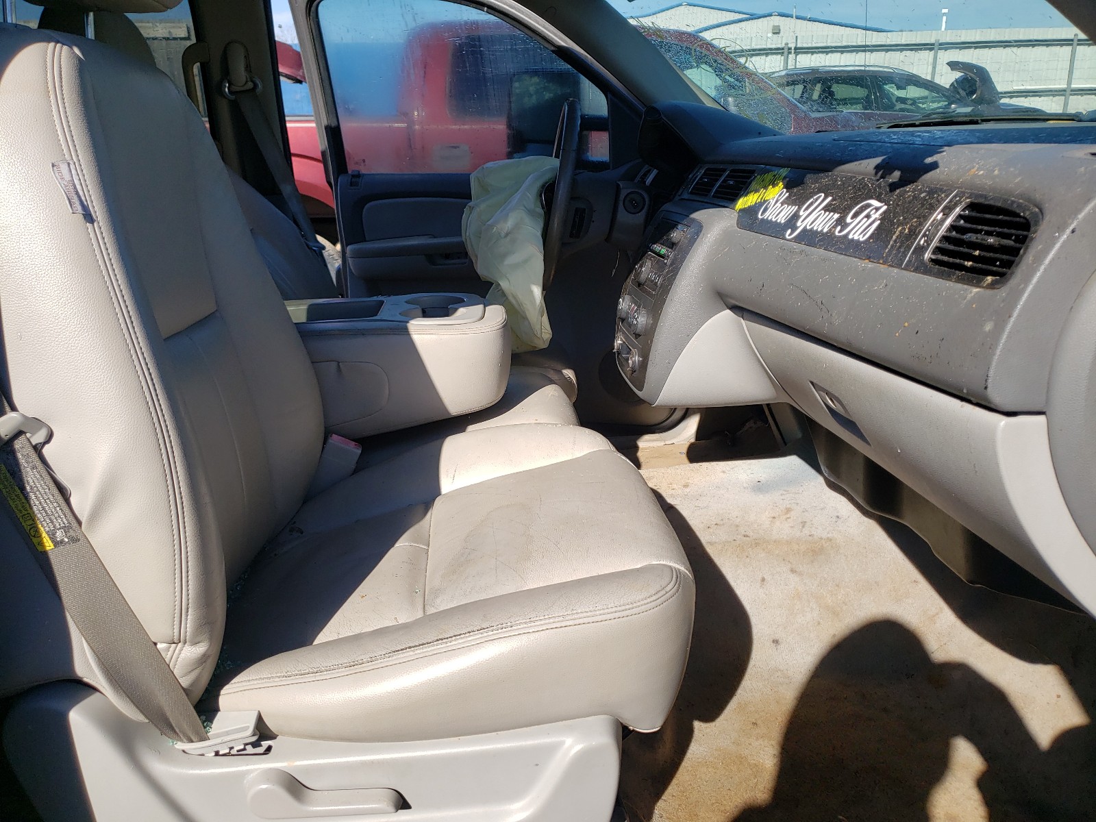 Photo 5 from auction – 2007 CHEVROLET TAHOE C150 with VIN 1GNFC13047R161886