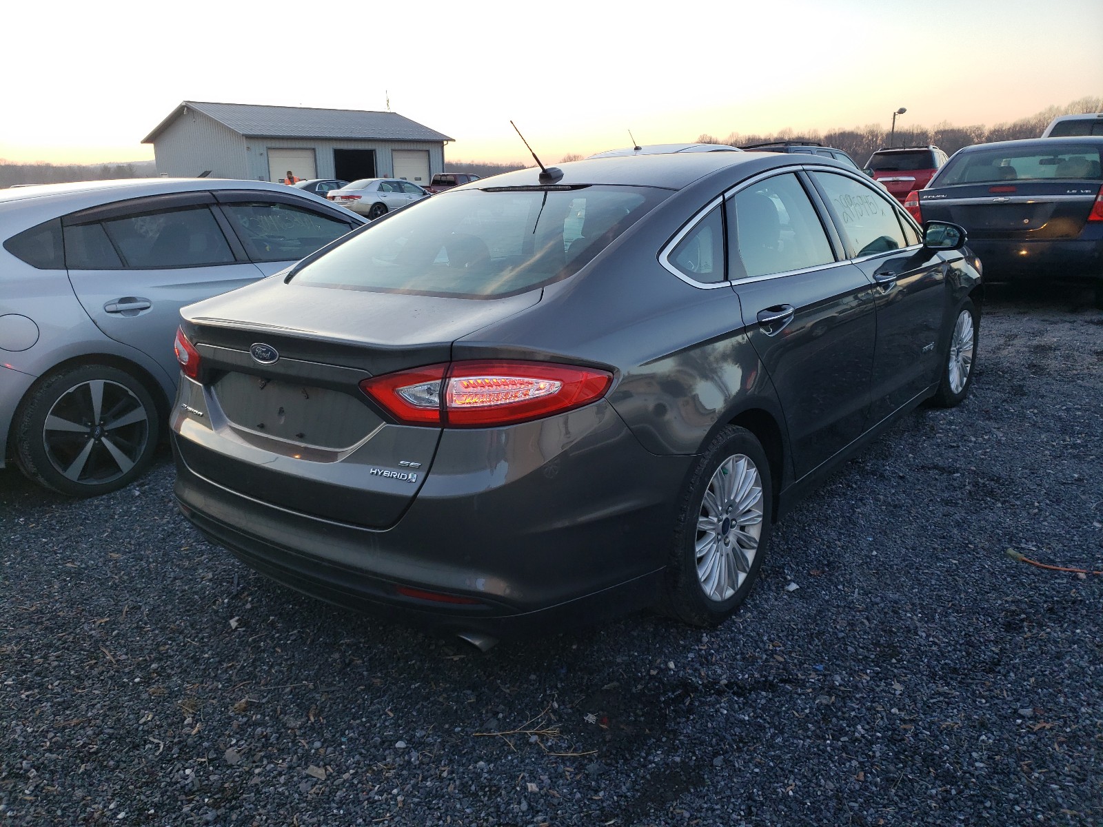Foto 4 de la subasta – 2016 FORD FUSION SE con VIN 3FA6P0LU3GR169501