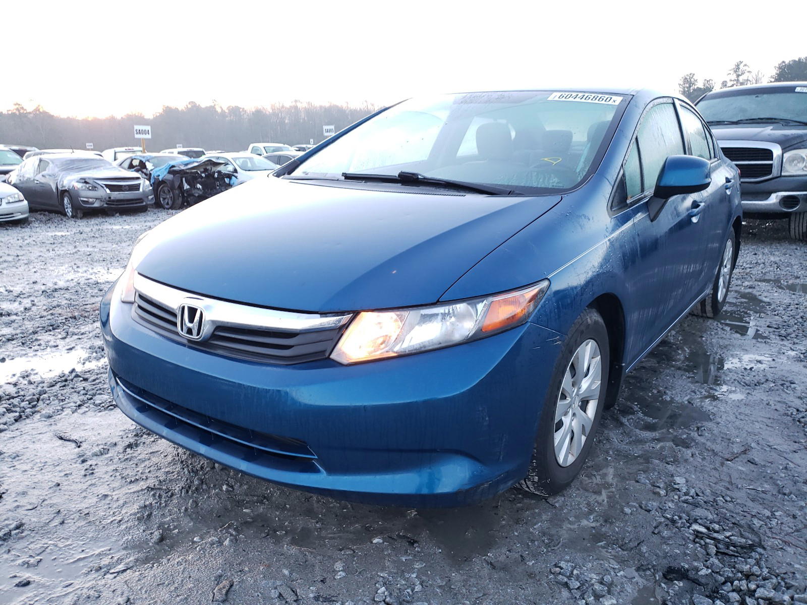 Photo 2 from auction – 2012 HONDA CIVIC LX with VIN 19XFB2F59CE060423