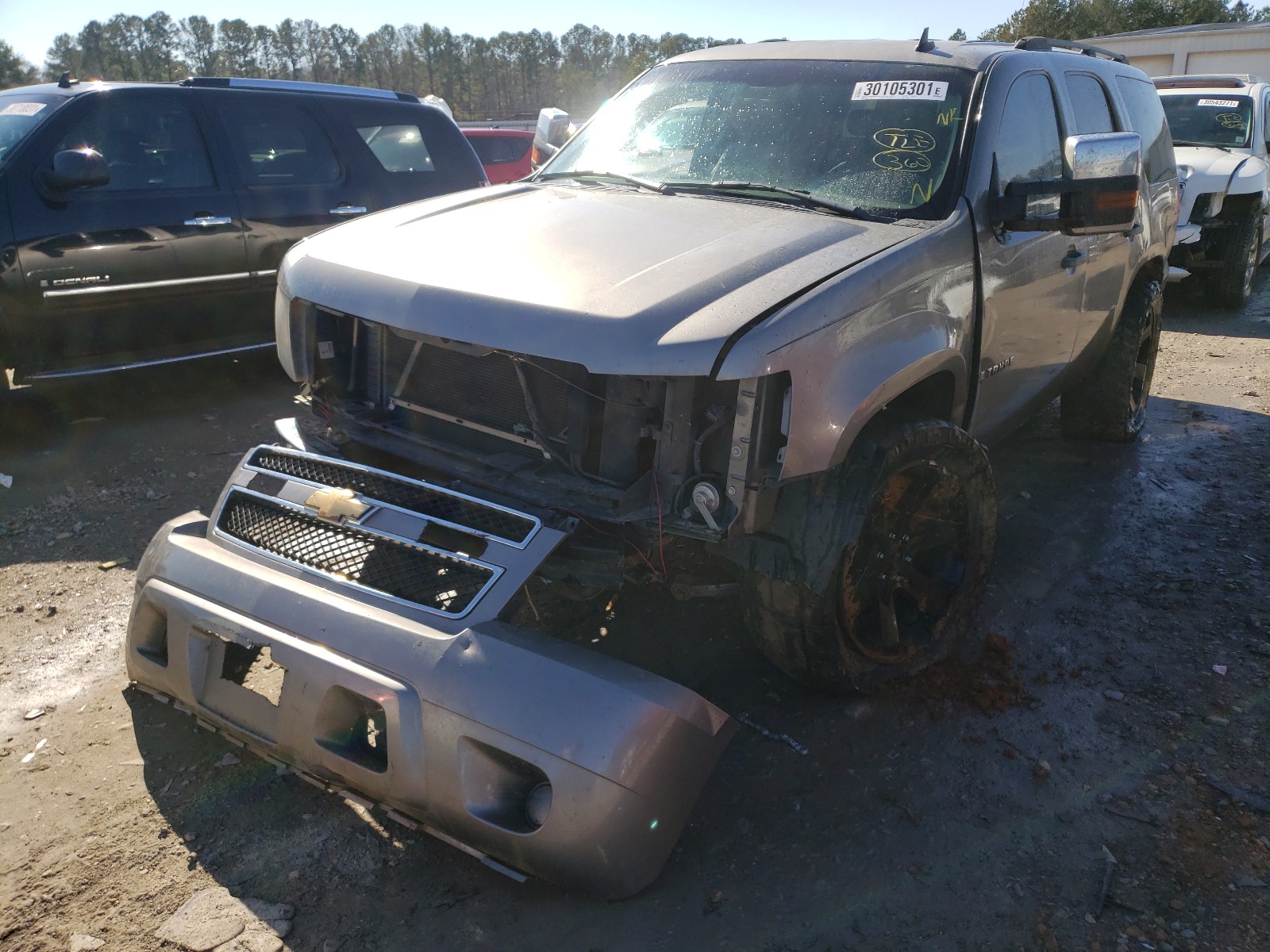 Photo 2 from auction – 2007 CHEVROLET TAHOE C150 with VIN 1GNFC13047R161886