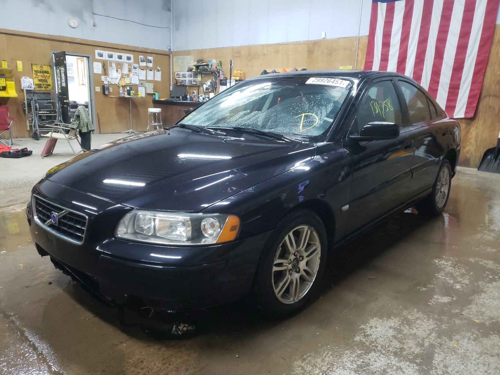 Photo 2 from auction – 2006 VOLVO S60 2.5T with VIN YV1RH592762552622