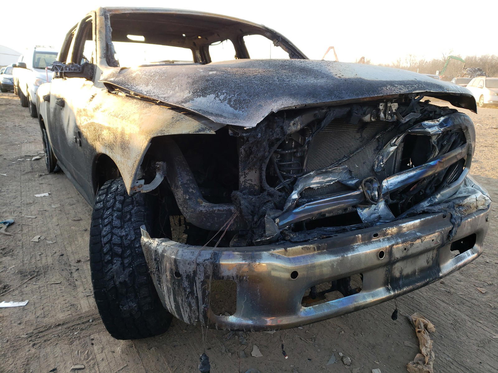 Photo 9 from auction – 2019 RAM 1500 CLASS with VIN 1C6RR7LT4KS557553