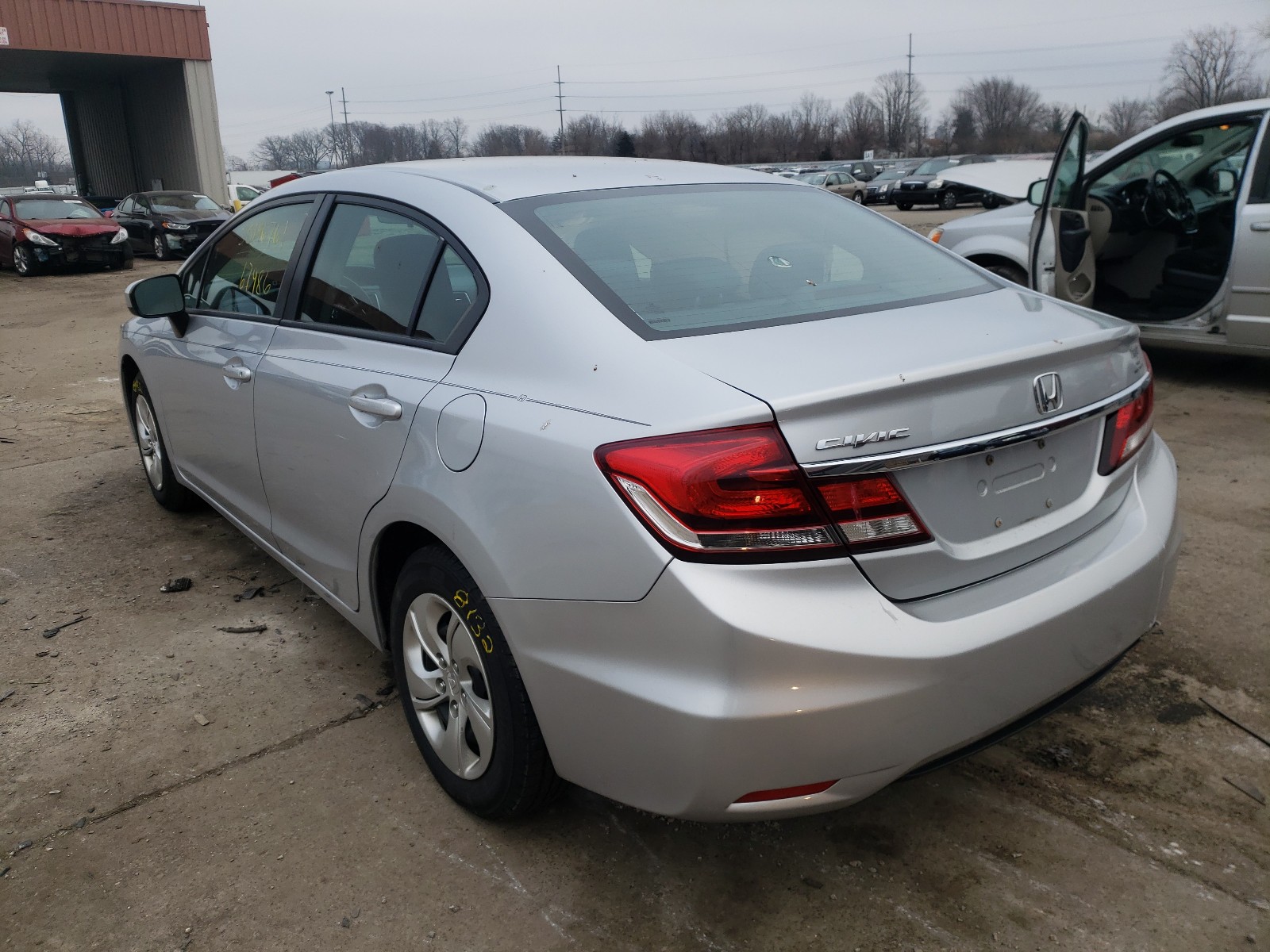 Photo 3 from auction – 2014 HONDA CIVIC LX with VIN 2HGFB2E50EH557547