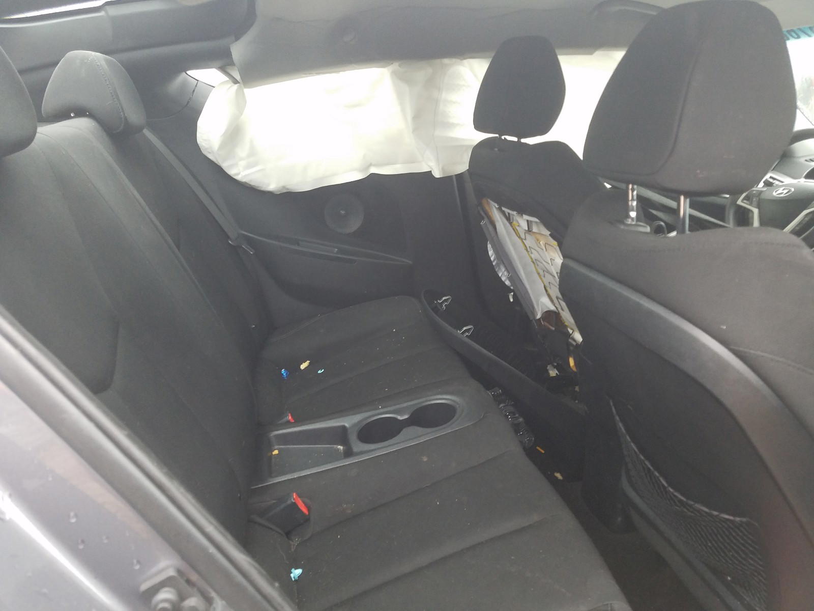 Photo 6 from auction – 2015 HYUNDAI VELOSTER with VIN KMHTC6AD8FU226969