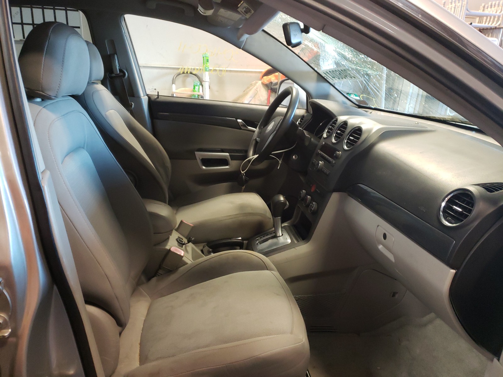 Photo 5 from auction – 2008 SATURN VUE XE with VIN 3GSCL33PX8S525204