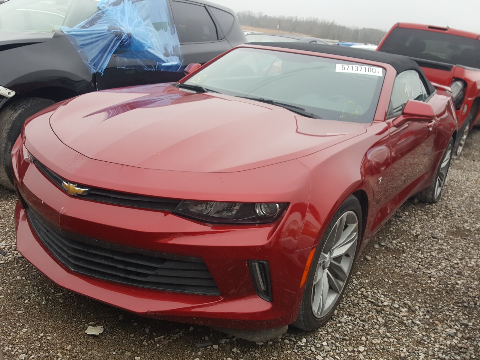 Photo 2 from auction – 2017 CHEVROLET CAMARO LT with VIN 1G1FB3DX7H0210953