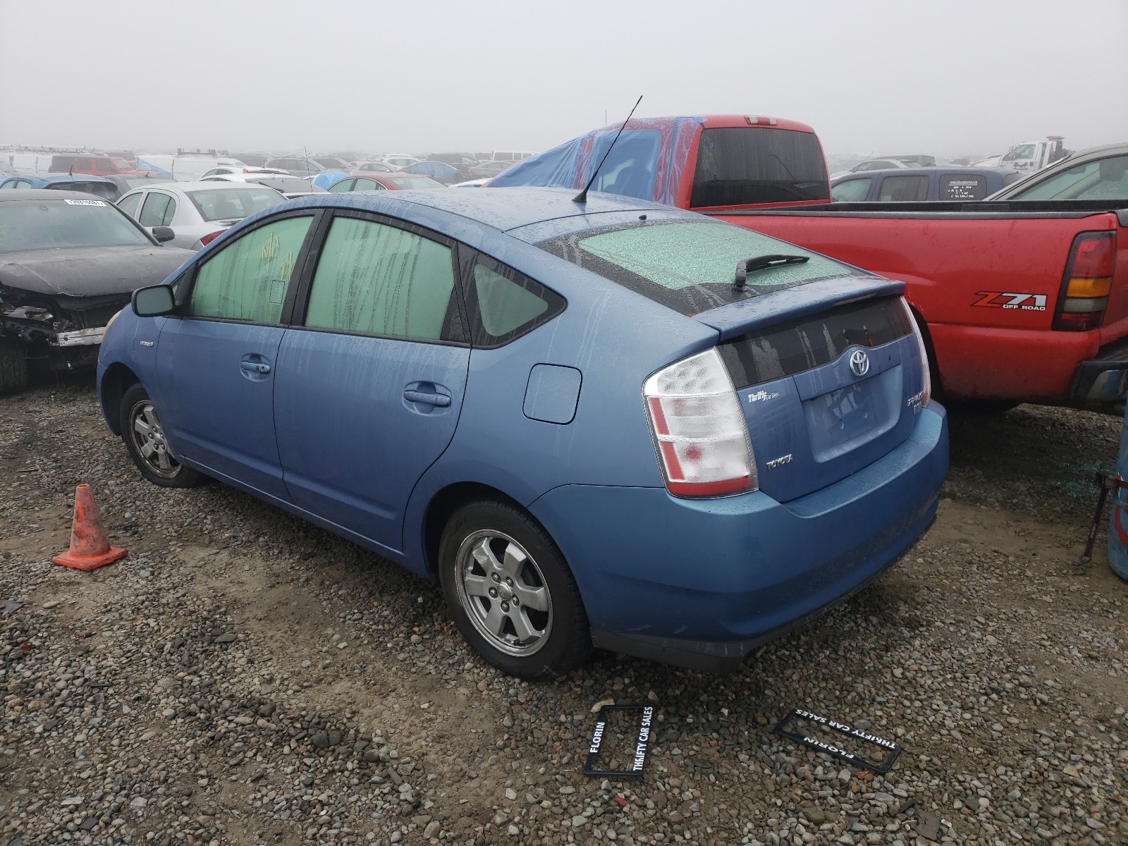 Photo 3 from auction – 2007 TOYOTA PRIUS with VIN JTDKB20U177628121