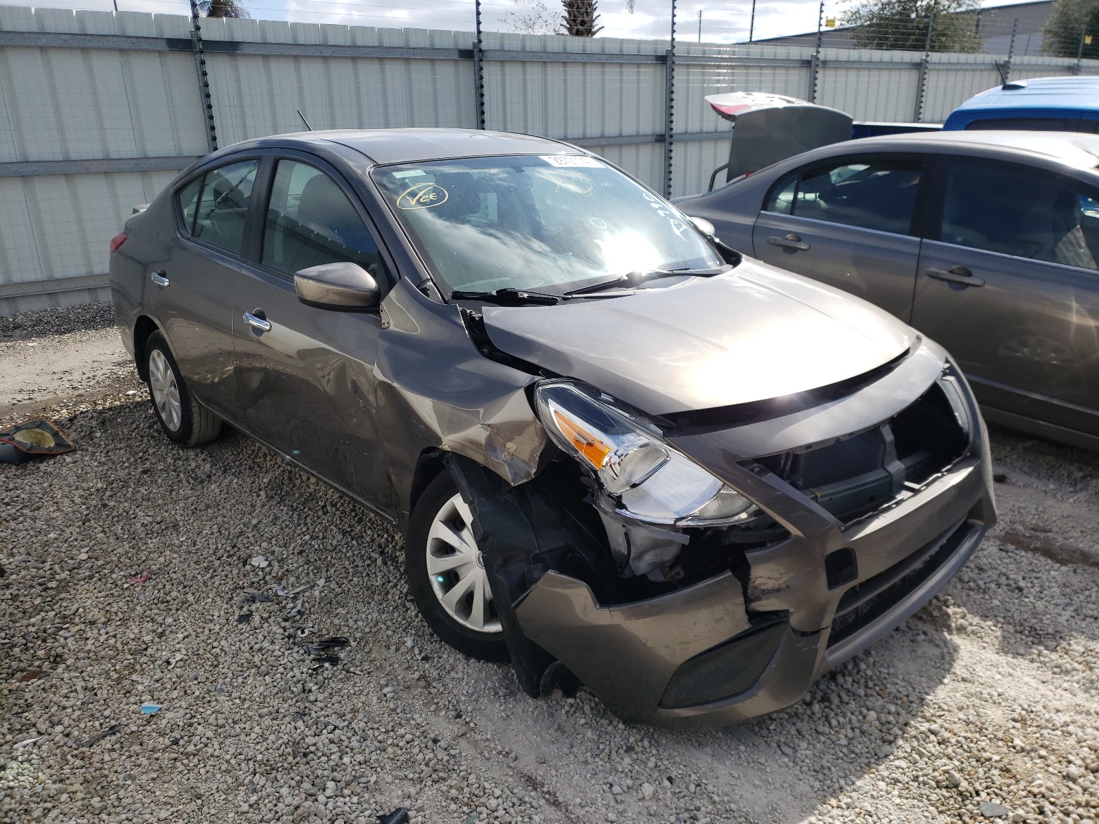 Photo 1 from auction – 2016 NISSAN VERSA S with VIN 3N1CN7AP0GL915790
