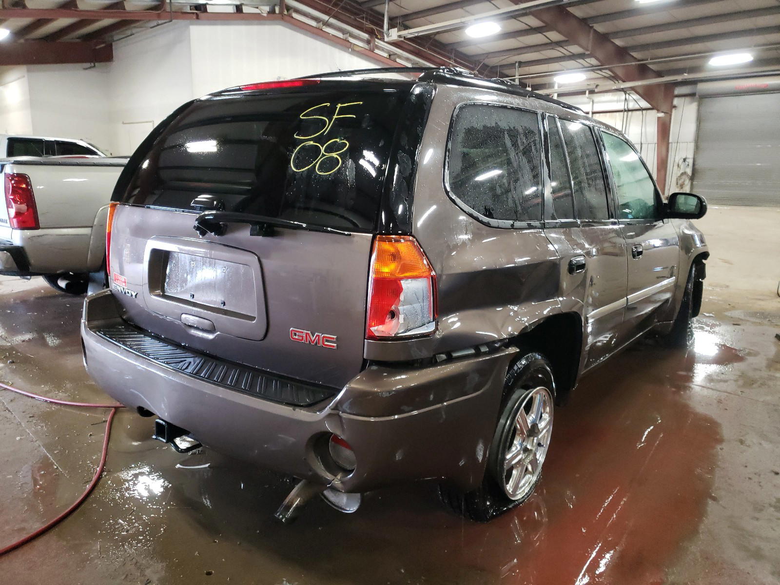 Photo 4 from auction – 2008 GMC ENVOY with VIN 1GKDT13S682151506