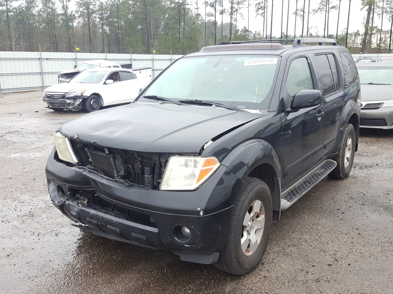 Photo 2 from auction – 2005 NISSAN PATHFINDER with VIN 5N1AR18W85C785653