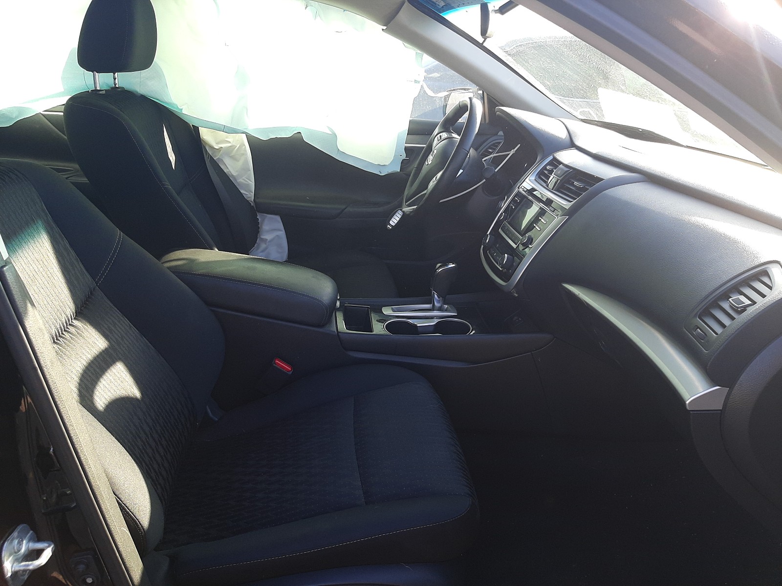 Photo 5 from auction – 2018 NISSAN ALTIMA with VIN 1N4AL3APXJC264079
