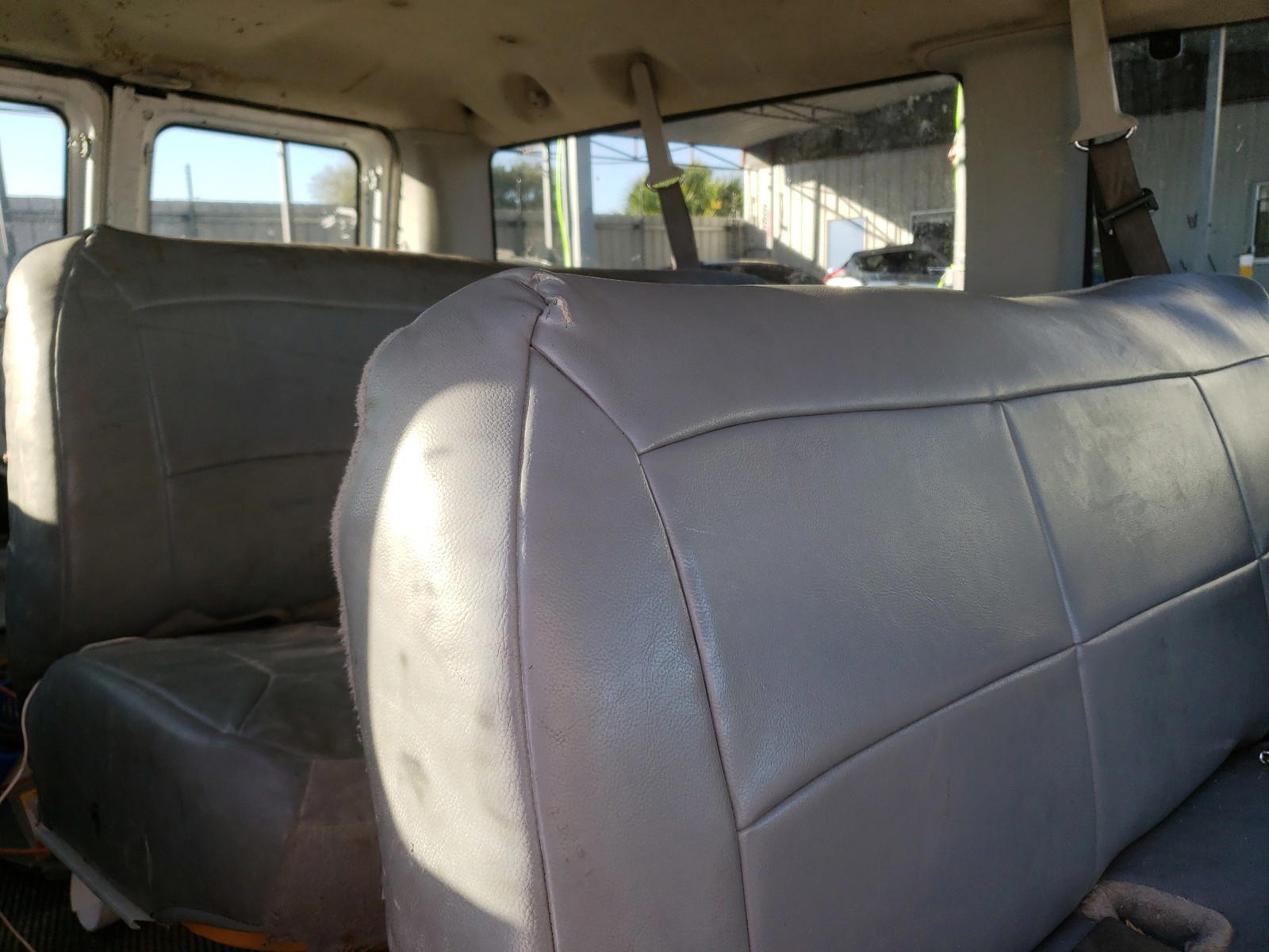 Photo 9 from auction – 2007 FORD ECONOLINE with VIN 1FMNE11LX7DA75499
