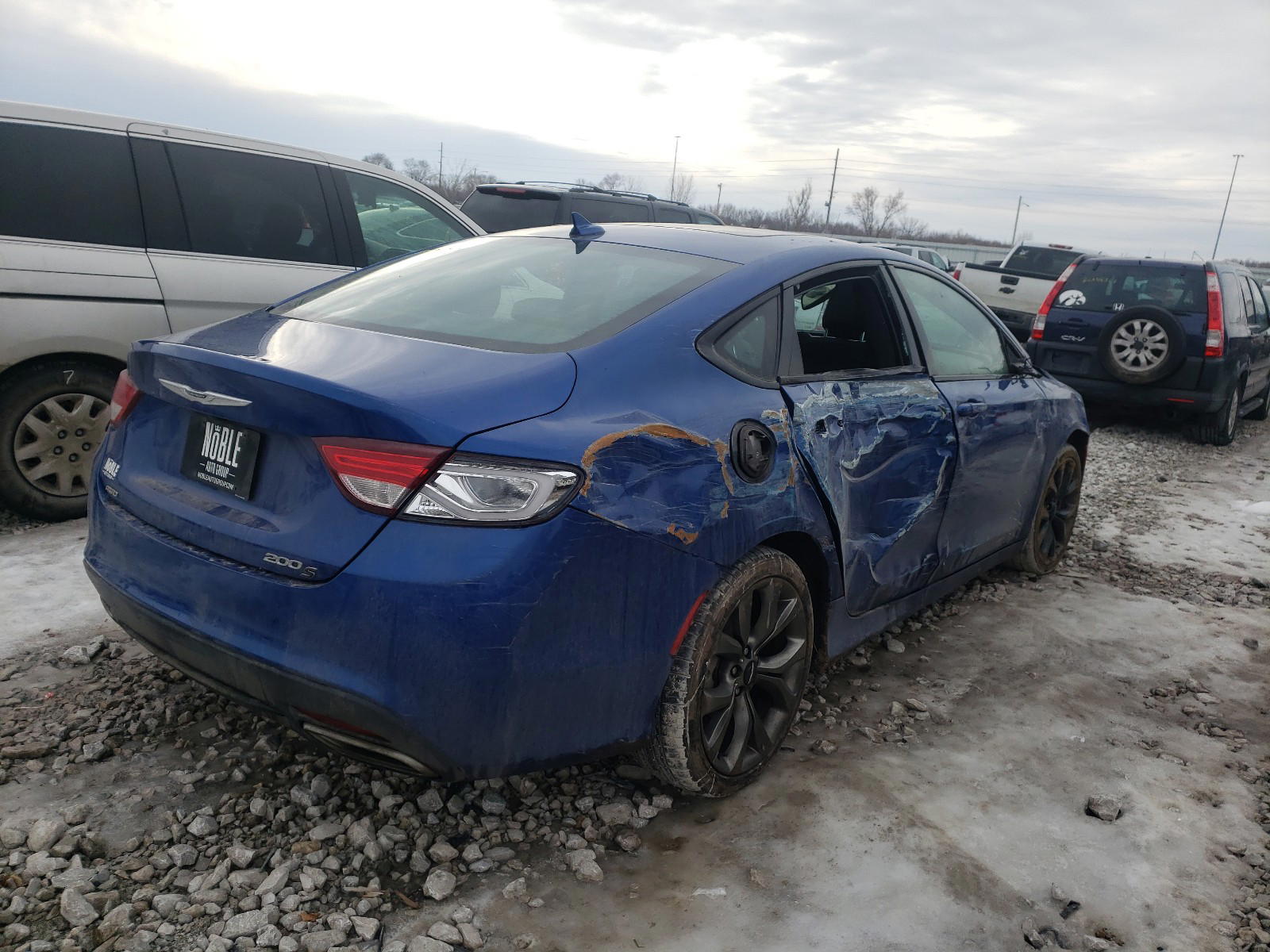 Photo 4 from auction – 2015 CHRYSLER 200 S with VIN 1C3CCCDG9FN540931
