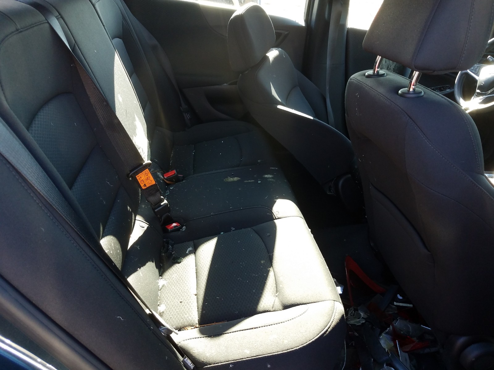 Photo 6 from auction – 2019 CHEVROLET MALIBU LS with VIN 1G1ZB5ST0KF124445