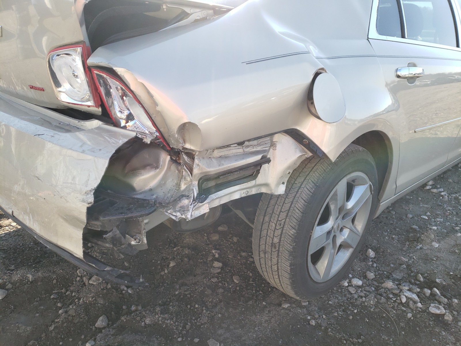 Photo 19 from auction – 2012 CHEVROLET MALIBU LS with VIN 1G1ZB5E0XCF290085
