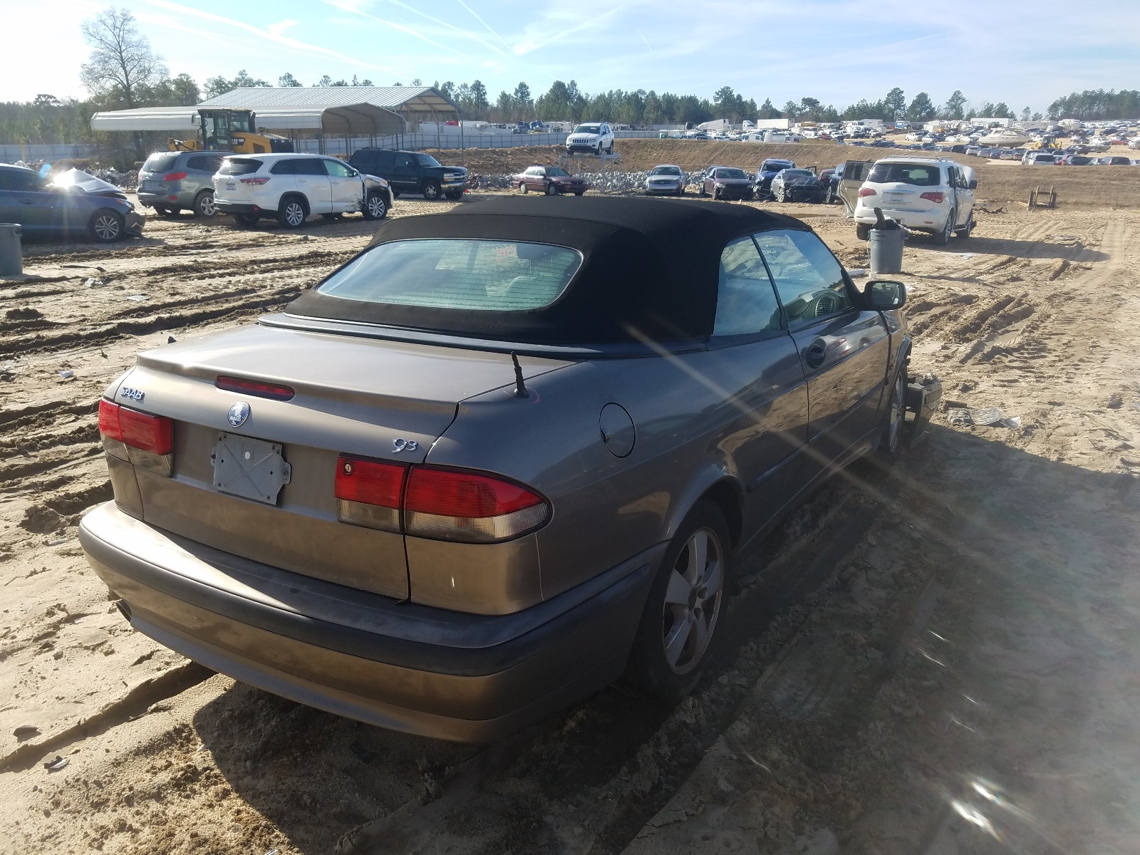 Photo 4 from auction – 2003 SAAB 9-3 SE with VIN YS3DF78K737005733