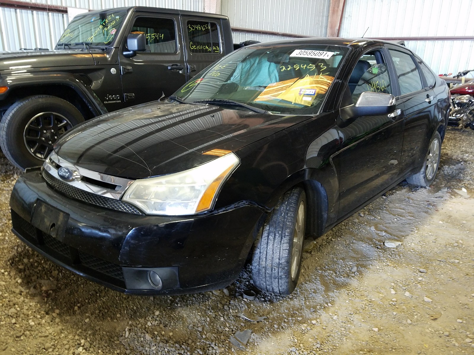 Photo 2 from auction – 2010 FORD FOCUS SEL with VIN 1FAHP3HN3AW225453