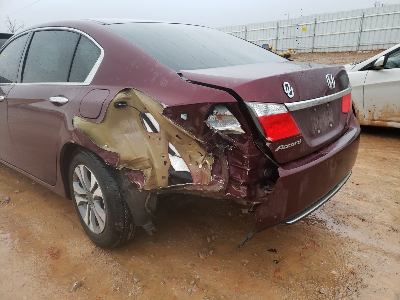 Photo 9 from auction – 2015 HONDA ACCORD LX with VIN 1HGCR2F32FA175158