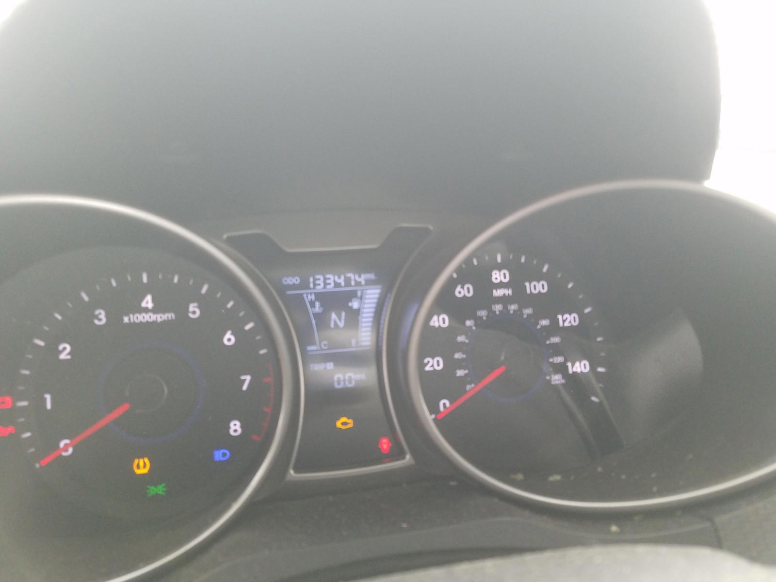 Photo 8 from auction – 2015 HYUNDAI VELOSTER with VIN KMHTC6AD8FU226969