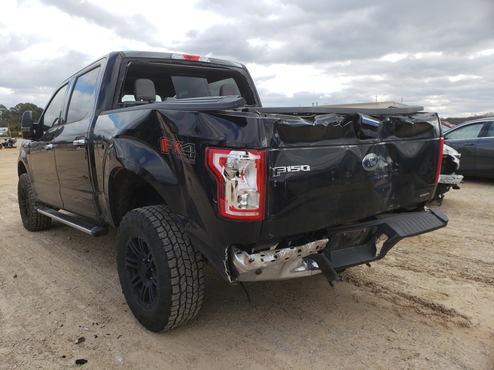 Photo 3 from auction – 2016 FORD F150 SUPER with VIN 1FTEW1EF1GKE74853