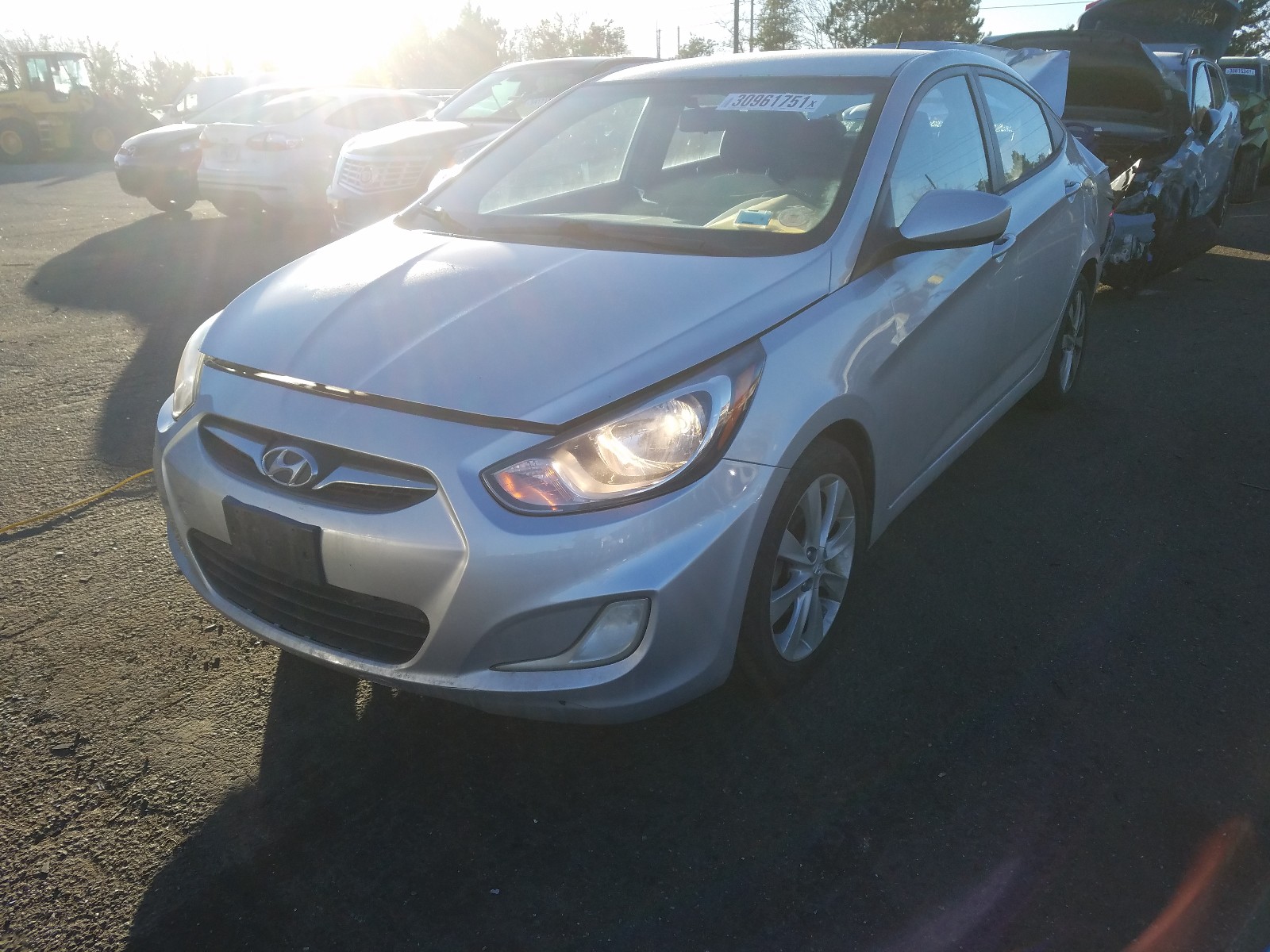 Photo 2 from auction – 2012 HYUNDAI ACCENT GLS with VIN KMHCU4AE8CU084855