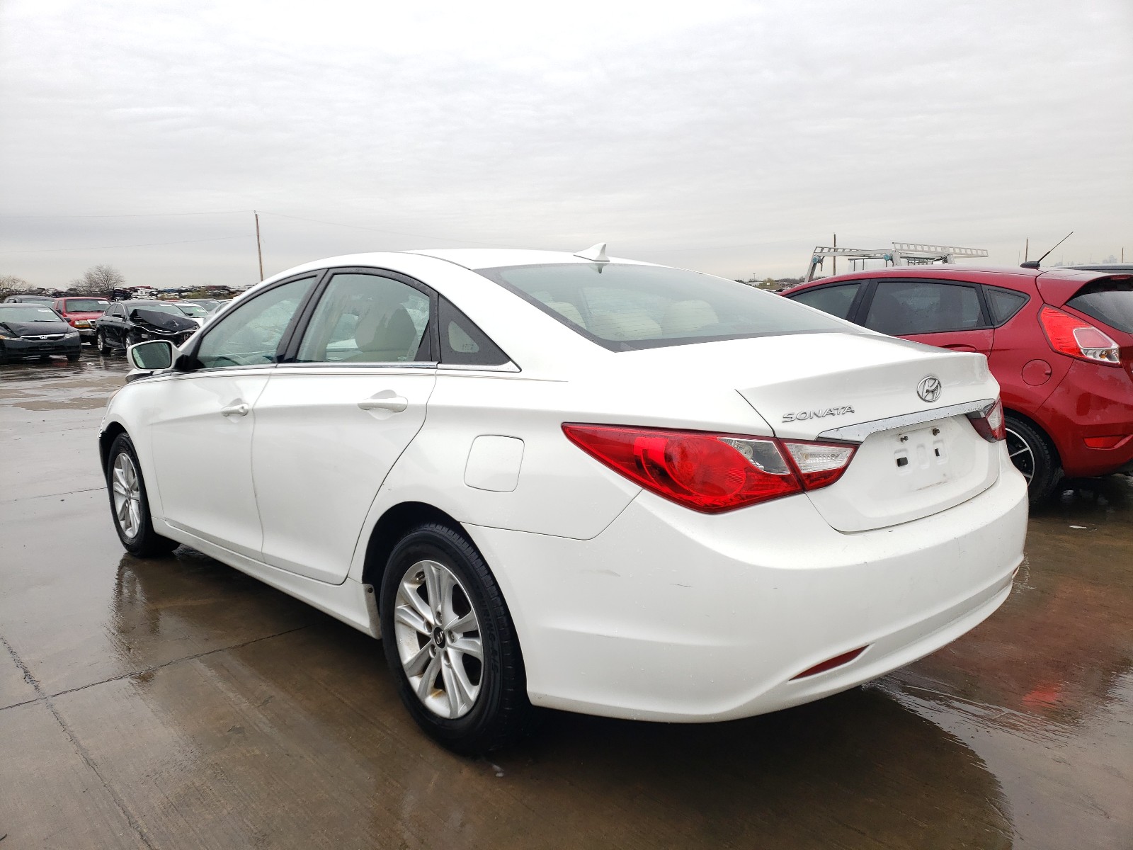 Photo 3 from auction – 2013 HYUNDAI SONATA GLS with VIN 5NPEB4AC2DH755529