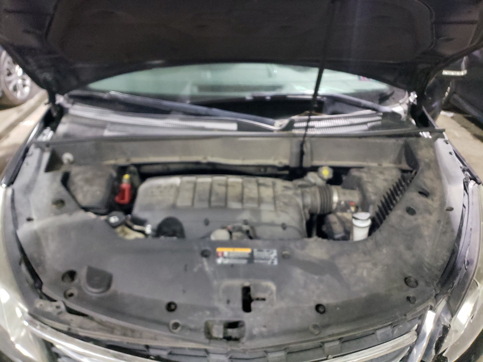Photo 7 from auction – 2014 CHEVROLET TRAVERSE L with VIN 1GNKVGKD8EJ120754