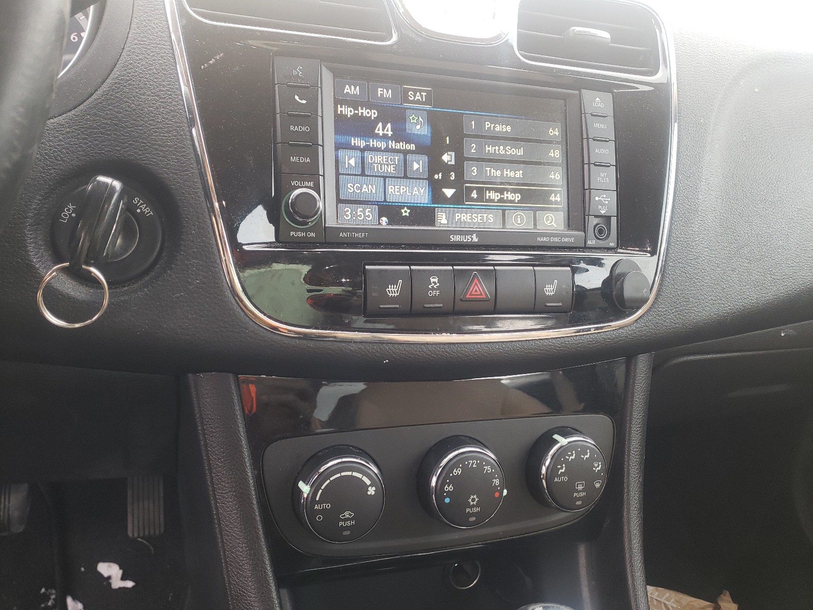Zdjęcie 9 z aukcji – 2011 CHRYSLER 200 TOURIN z VIN 1C3BC1FB7BN562129