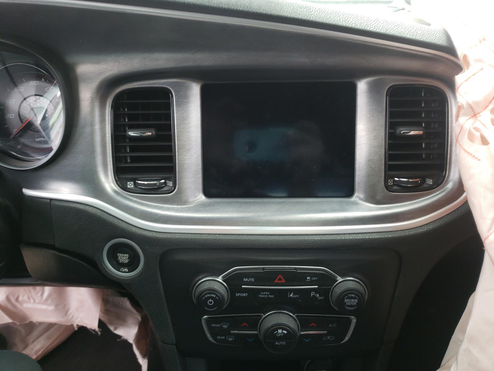 Photo 9 from auction – 2017 DODGE CHARGER R/ with VIN 2C3CDXCT0HH620360
