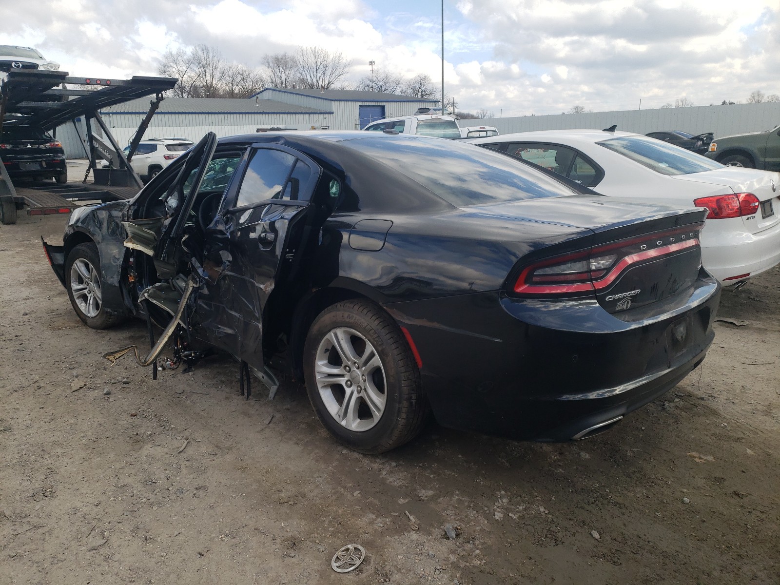 Photo 3 from auction – 2018 DODGE CHARGER SX with VIN 2C3CDXBG9JH186871