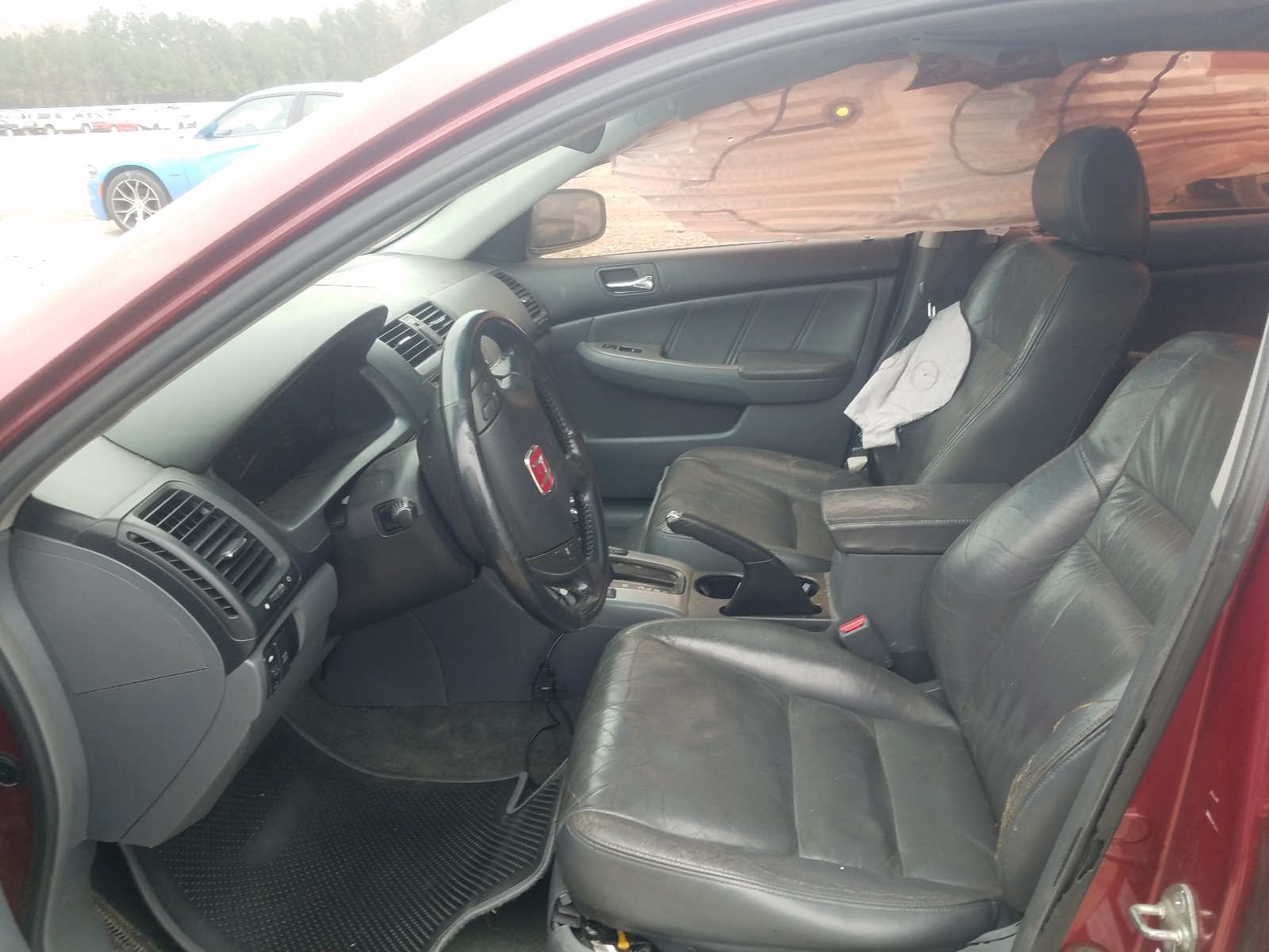 Photo 5 from auction – 2004 HONDA ACCORD EX with VIN 1HGCM66564A094300