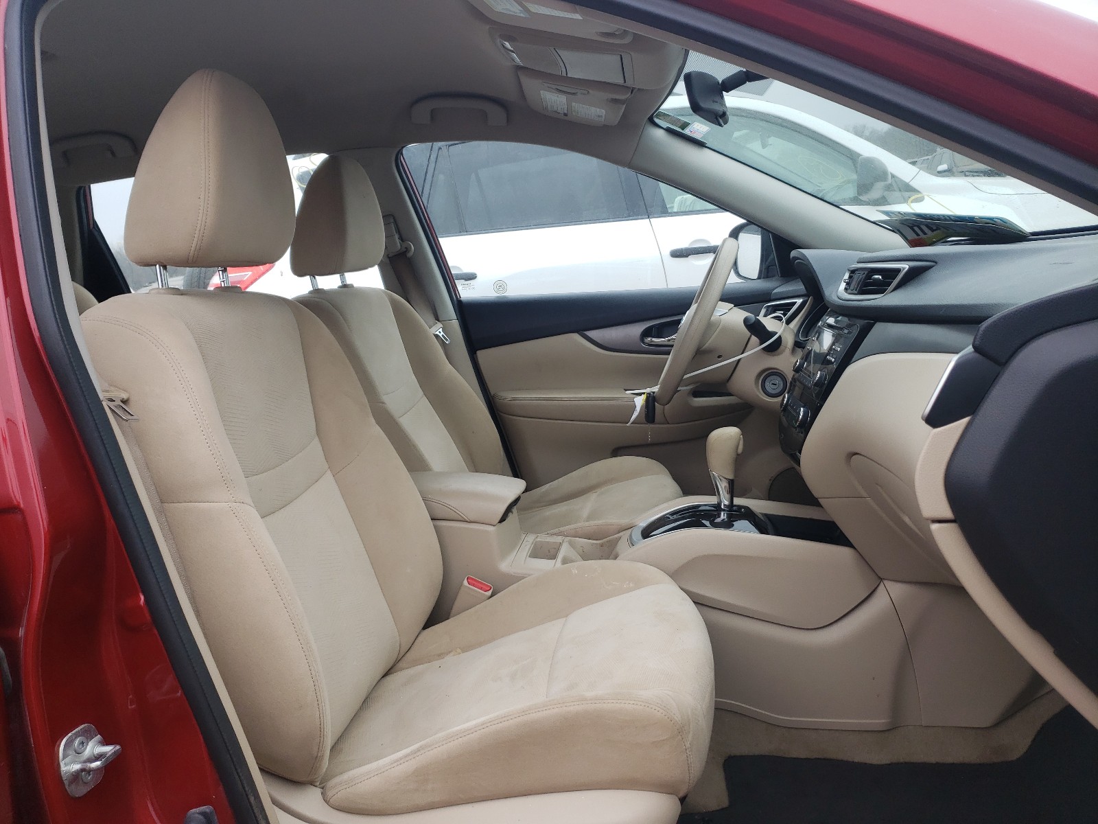 Photo 5 from auction – 2015 NISSAN ROGUE S with VIN KNMAT2MV3FP527091