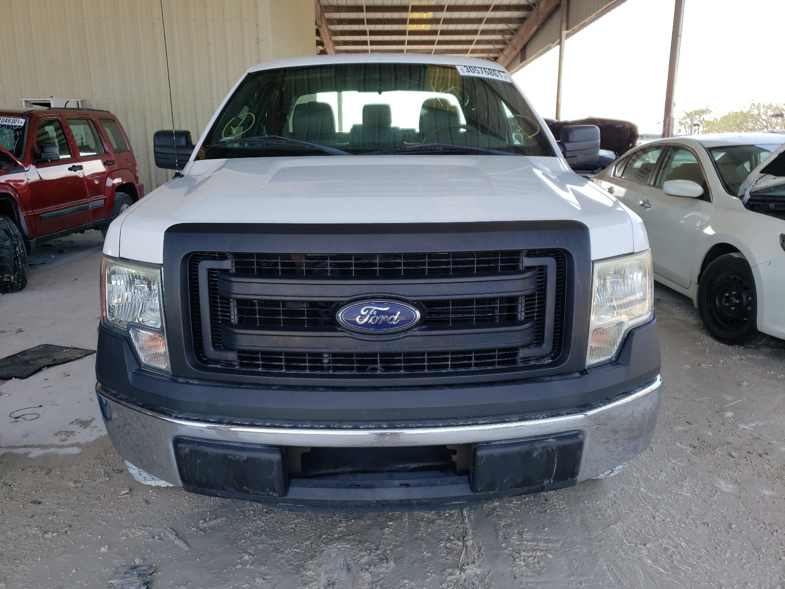 Photo 9 from auction – 2013 FORD F150 SUPER with VIN 1FTFX1CF1DKE49242