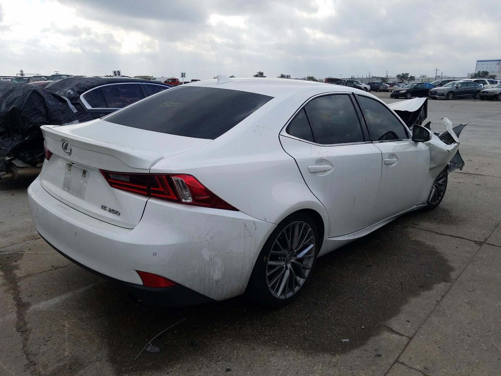 Photo 4 from auction – 2015 LEXUS IS 250 with VIN JTHBF1D26F5055944